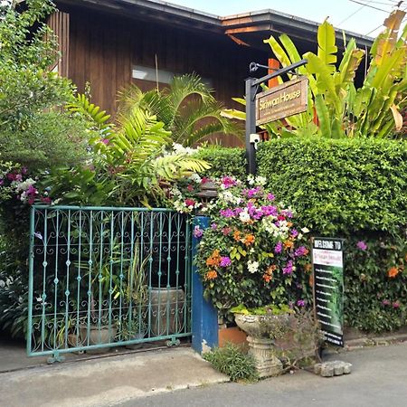 Siriwan Hostel Chiang Mai Esterno foto